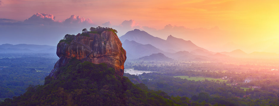 Explore Vacations - About Us
